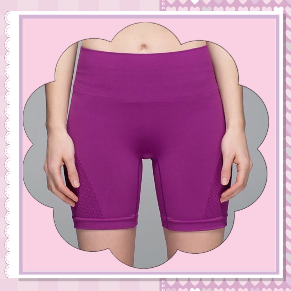 💜💜NWT Lululemon Sculp Short.